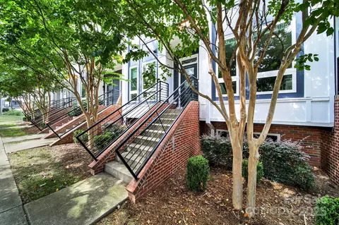 2844 Youngblood St, Charlotte, NC 28203