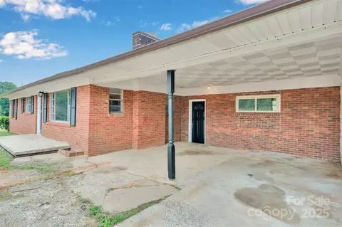 Exterior - 170 Redmon Rd, Harmony, NC 28634 photo 1 of 3