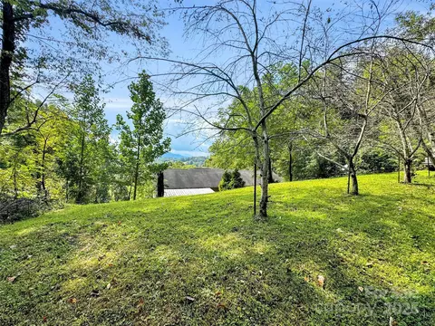 Exterior - 359 Vision Rd, Canton, NC 28716 photo 8 of 11