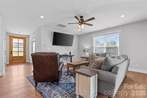 Entry Way - 160 Tranquility Ln, Harmony, NC 28634 photo 1 of 2