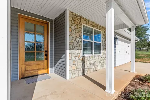 Exterior - 160 Tranquility Ln, Harmony, NC 28634 photo 4 of 5