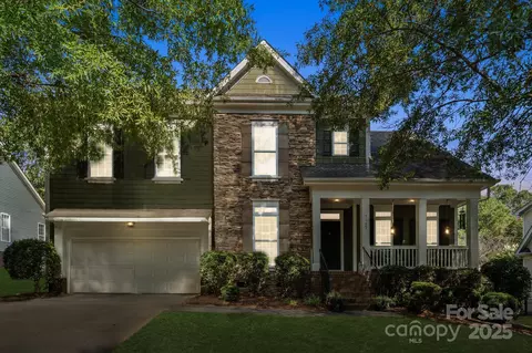 2907 Thayer Dr, Waxhaw, NC 28173