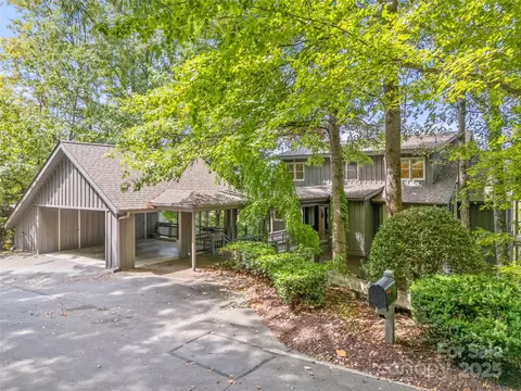 18 Wild Ivy Run, Hendersonville, NC 28739