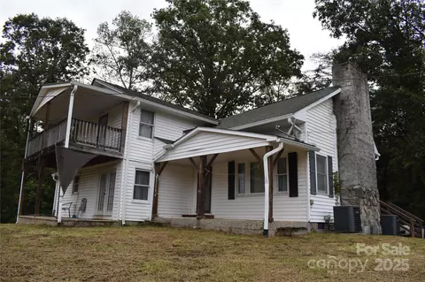 91 Myers Norton Dr, Old Fort, NC 28762
