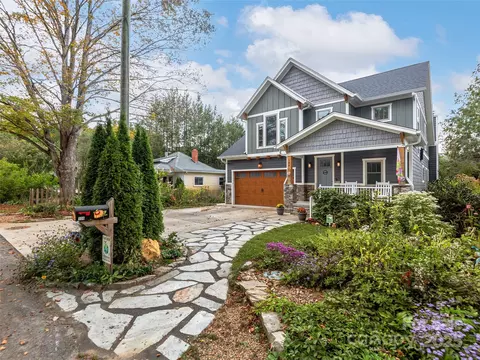 108 Enthoffer St, Black Mountain, NC 28711