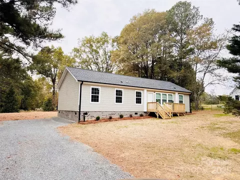 Exterior - 2224 Pope Rd, Midland, NC 28107 photo 2 of 2