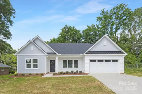 1312 W Monroe St, Salisbury, NC 28144