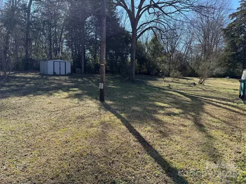 Exterior - 181 Jeter St, Chester, SC 29706 photo 1 of 2