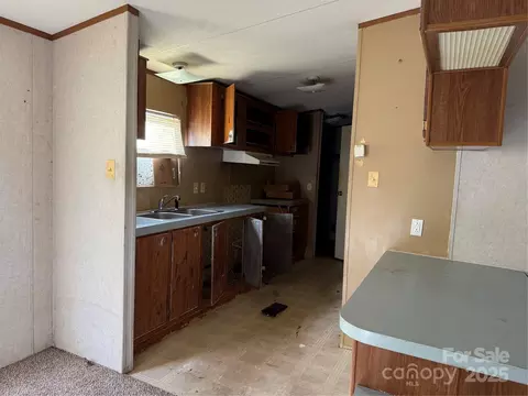 Kitchen - 181 Jeter St, Chester, SC 29706 photo 1 of 2