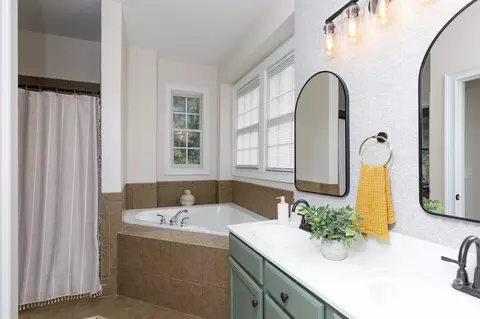 Bath - 3268 Richards Xing, Fort Mill, SC 29708 photo 3 of 5