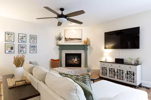 Living - 3268 Richards Xing, Fort Mill, SC 29708 photo 2 of 3