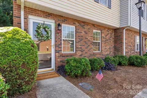 319 7th Street Sw B1 Pl SW #B1, Conover, NC 28613