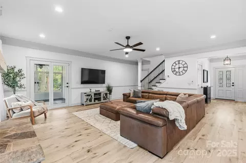 Living - 207 Windsor Greene Dr, Monroe, NC 28110 photo 3 of 4