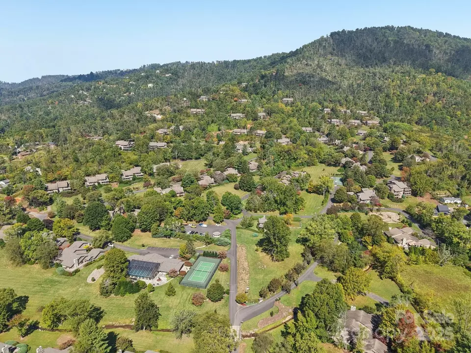 View/Area - 26 Clubside Dr, Asheville, NC 28804 photo 1 of 3