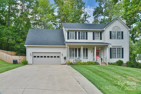 703 Tulip Tree Ct, Fletcher, NC 28732