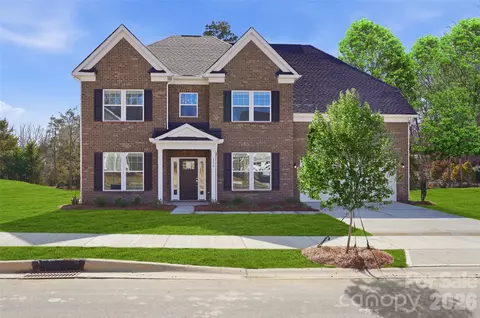 316 Alameda Way, Matthews, NC 28104
