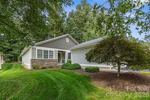 241 Fairway View Dr, Etowah, NC 28729