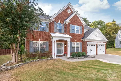 8137 Noland Woods Dr, Charlotte, NC 28277