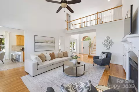 108 W Maranta Rd, Mooresville, NC 28117