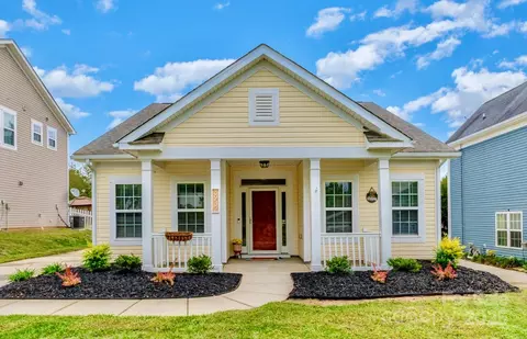 3932 Schenley Ave, Gastonia, NC 28056