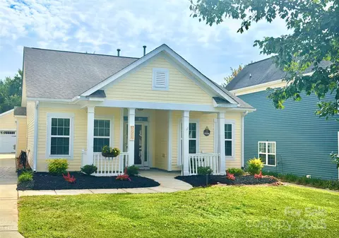 3932 Schenley Ave, Gastonia, NC 28056