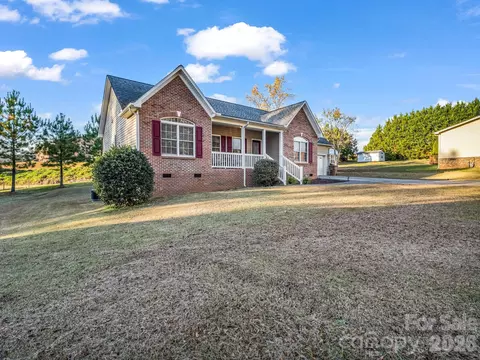 1620 Mcfarland Dr, Shelby, NC 28152