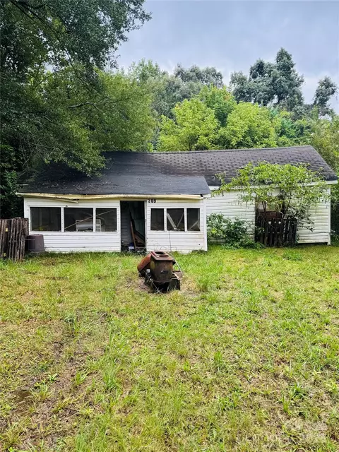 309 Oakland Ave, Belmont, NC 28012