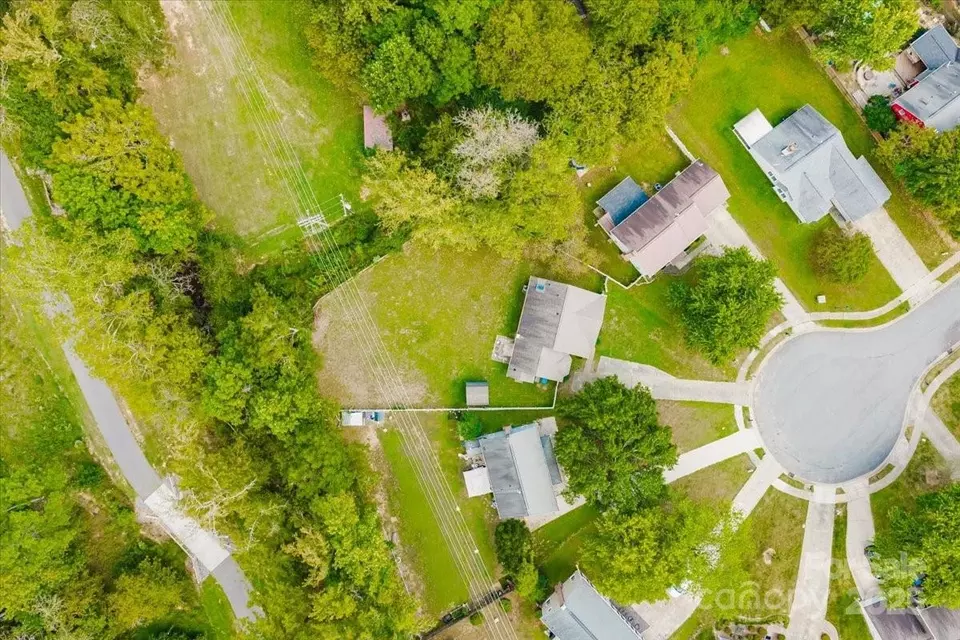 View/Area - 4205 Hounds Run Dr, Matthews, NC 28105 photo 3 of 3