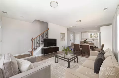 2206 Hillcrest Ave, Albemarle, NC 28001