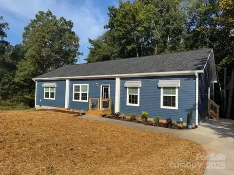 110 Sharon Ln, Connelly Springs, NC 28612