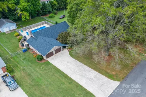 View/Area - 312 W Murray St, Maiden, NC 28650 photo 2 of 2