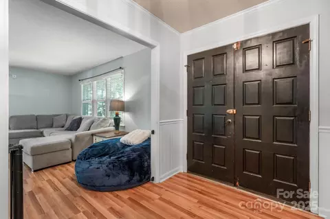 Entry Way - 312 W Murray St, Maiden, NC 28650 photo 1 of 1