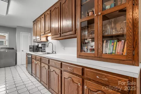 Kitchen - 312 W Murray St, Maiden, NC 28650 photo 4 of 5