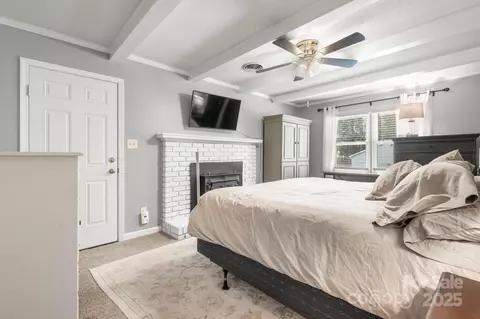 Bedroom - 312 W Murray St, Maiden, NC 28650 photo 2 of 6