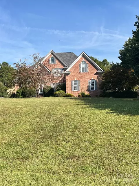 3224 Newcastle Dr, Rock Hill, SC 29732