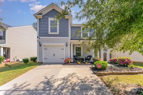 2620 Riley Woods Ln, Charlotte, NC 28269