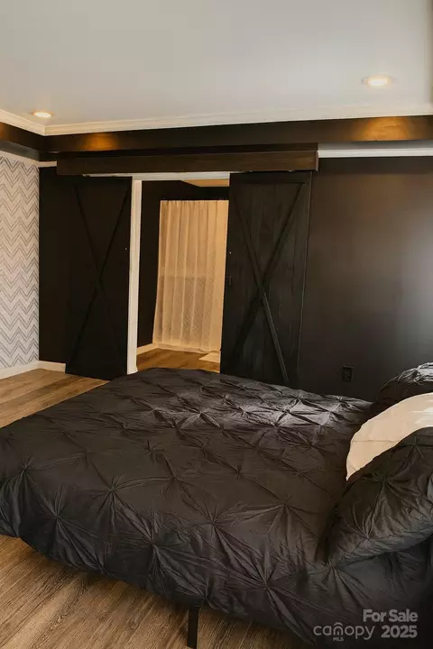 Bedroom - 824 Dillsboro Rd, Sylva, NC 28779 photo 2 of 7