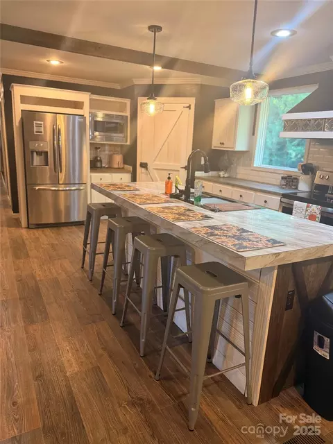 Kitchen - 824 Dillsboro Rd, Sylva, NC 28779 photo 2 of 4