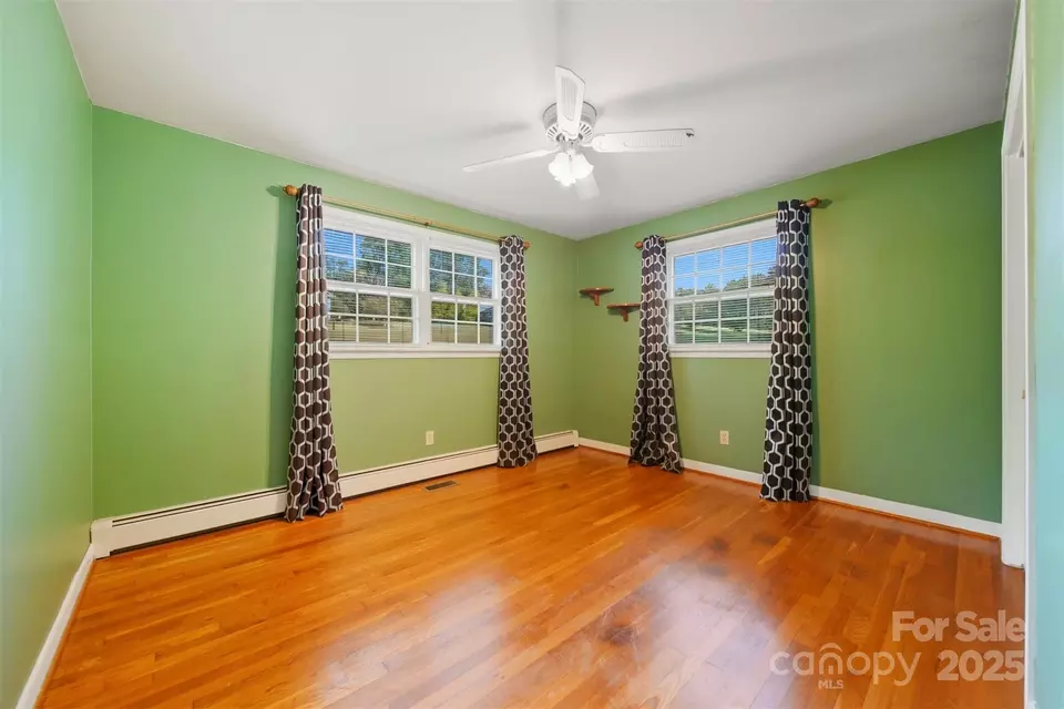 Bedroom - 151 Azalea Dr, Connelly Springs, NC 28612 photo 3 of 6