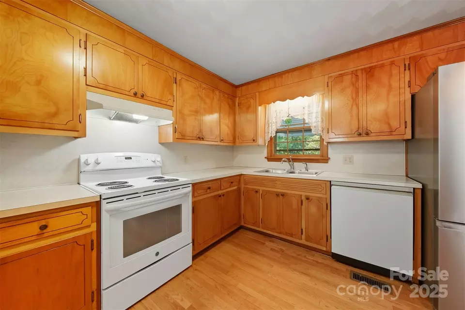 Kitchen - 151 Azalea Dr, Connelly Springs, NC 28612 photo 2 of 3