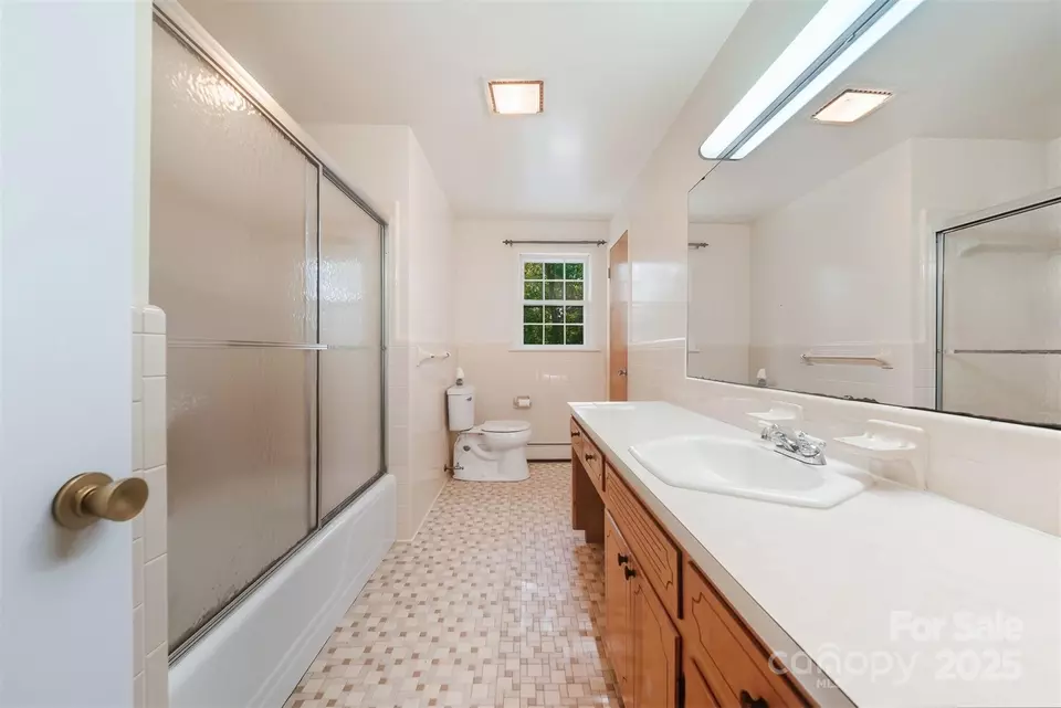 Bath - 151 Azalea Dr, Connelly Springs, NC 28612 photo 3 of 3