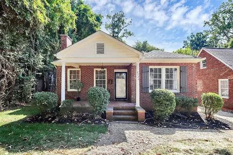 2226 Wilmore Dr, Charlotte, NC 28203