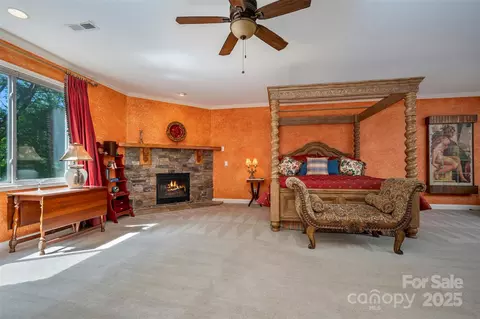 Bedroom - 768 White Oak Ln, Tryon, NC 28782 photo 2 of 5