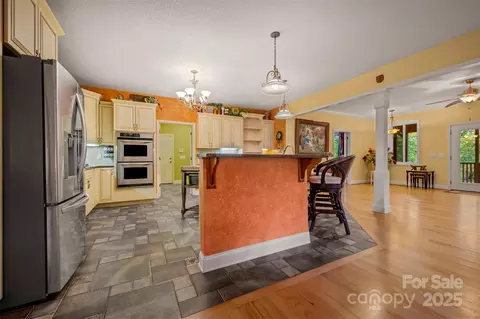 Kitchen - 768 White Oak Ln, Tryon, NC 28782 photo 1 of 5