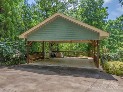 Exterior - 768 White Oak Ln, Tryon, NC 28782 photo 10 of 11