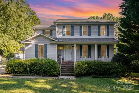 5706 Ganymede Pl, Charlotte, NC 28227
