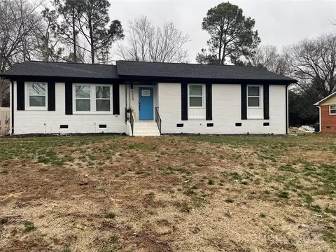 7519 Marlbrook Dr, Charlotte, NC 28212