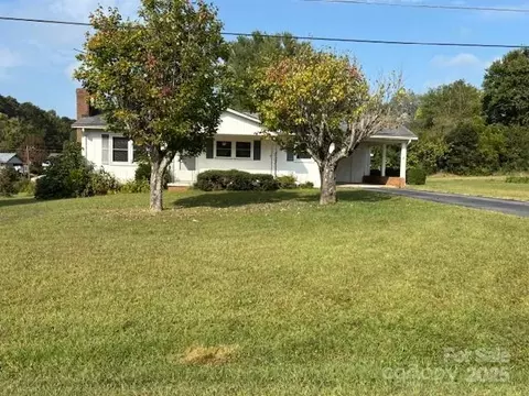 70 S Bethlehem Terrace 3 Ln #3, Taylorsville, NC 28681