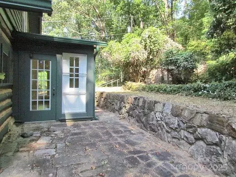 Exterior - 3465 Lynn Rd, Tryon, NC 28782 photo 3 of 10