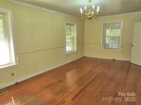 Living - 3465 Lynn Rd, Tryon, NC 28782 photo 7 of 7